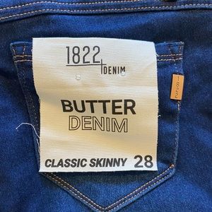 1822 Denim Butter Wynter Skinny Jean